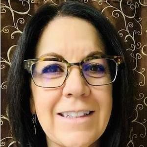 Meet your Posher, Roseann